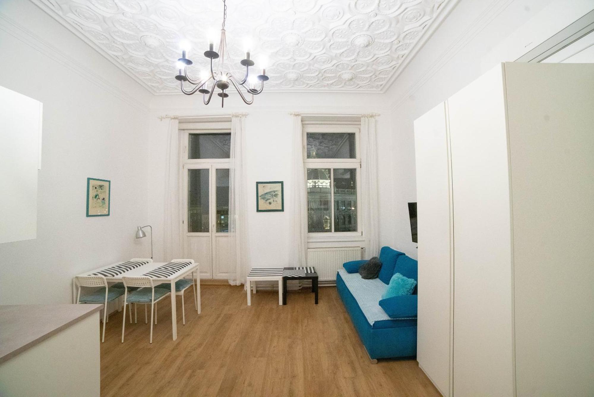 Apartments Katarina ปราก ภายนอก รูปภาพ